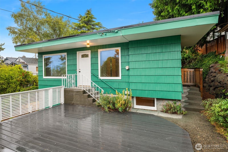 112 NW 44th Street