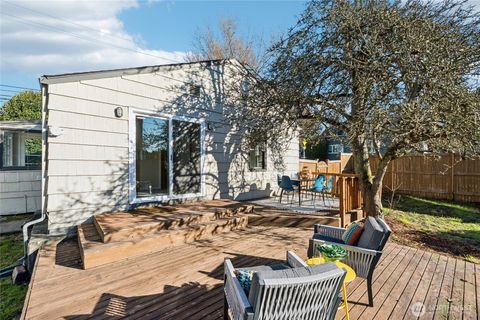 Photo of 9059 3rd Avenue NW, Seattle, WA 98117 (MLS # 2477468)