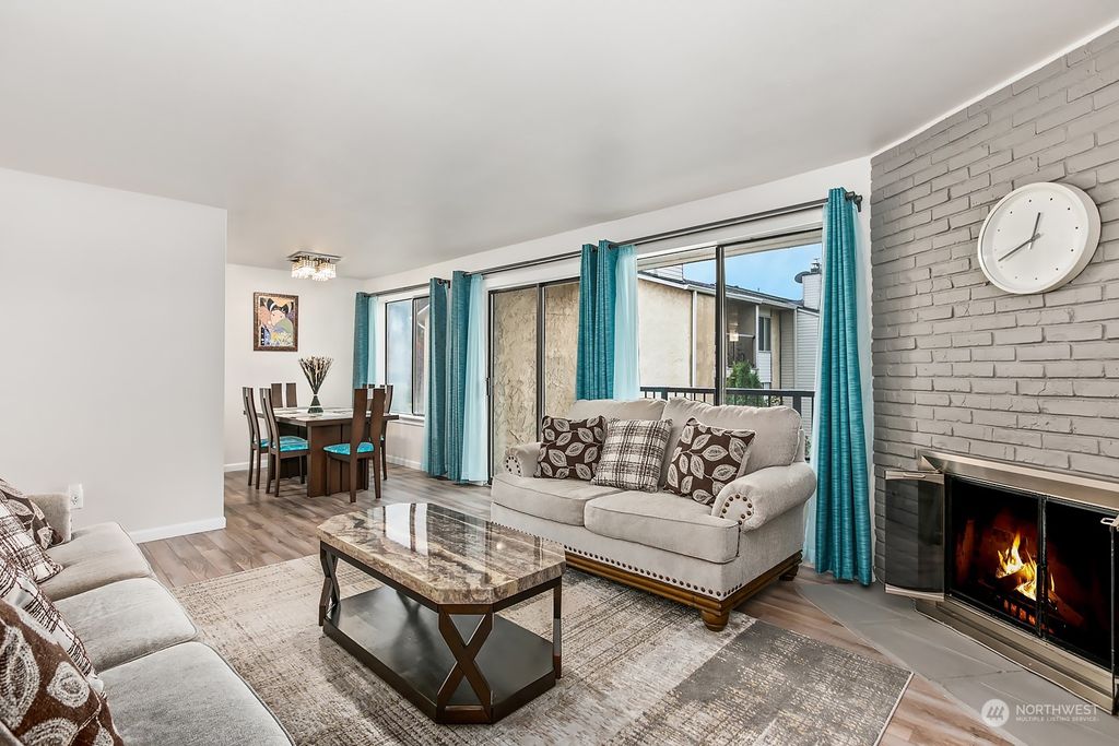 Photo of 12611 NE 145th Place #H-75, Kirkland, WA 98034 (MLS # 2043597)