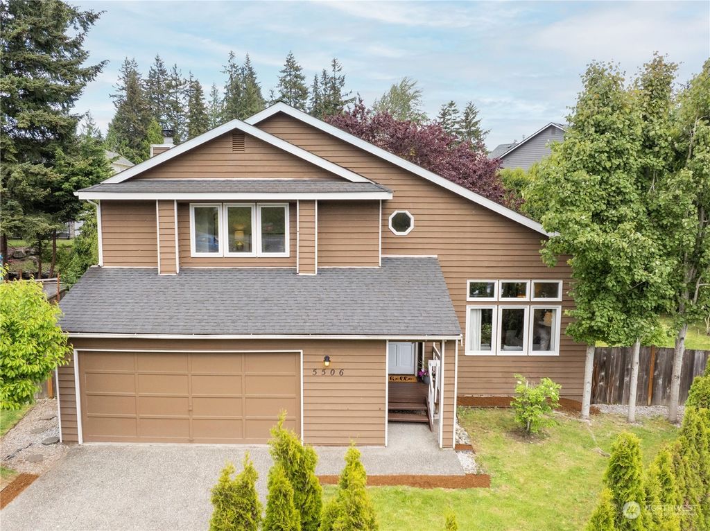 Photo of 5506 168th Place SW, Lynnwood, WA 98037 (MLS # 2226879)