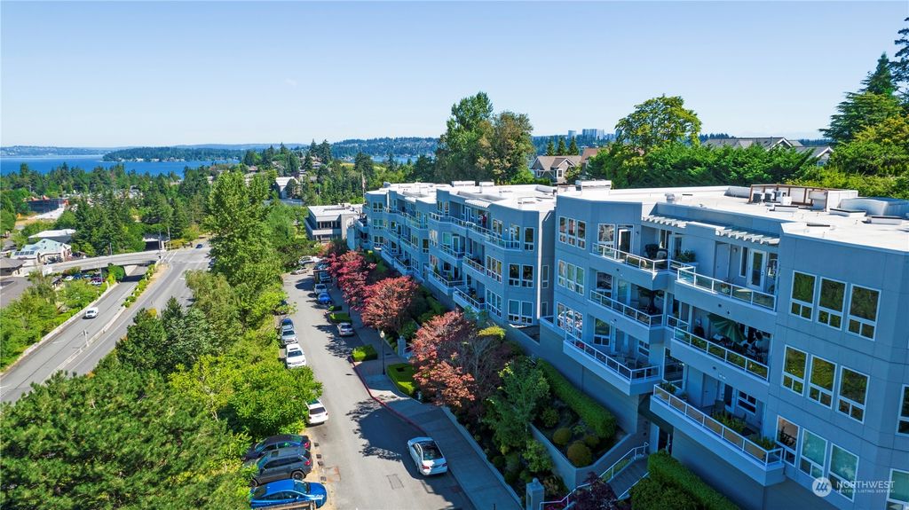 Photo of 2949 81st Place SE #490P, Mercer Island, WA 98040 (MLS # 2004520)