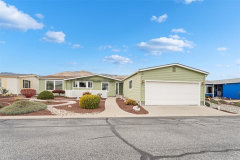 Photo of 1304 Horizon Place #81, Wenatchee, WA 98801 (MLS # 2598523)