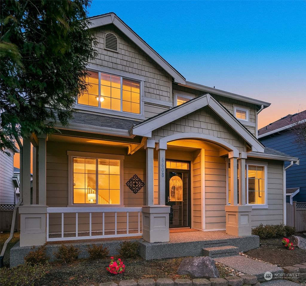 Photo of 6608 W Crest View Loop SE, Snoqualmie, WA 98065 (MLS # 2027255)