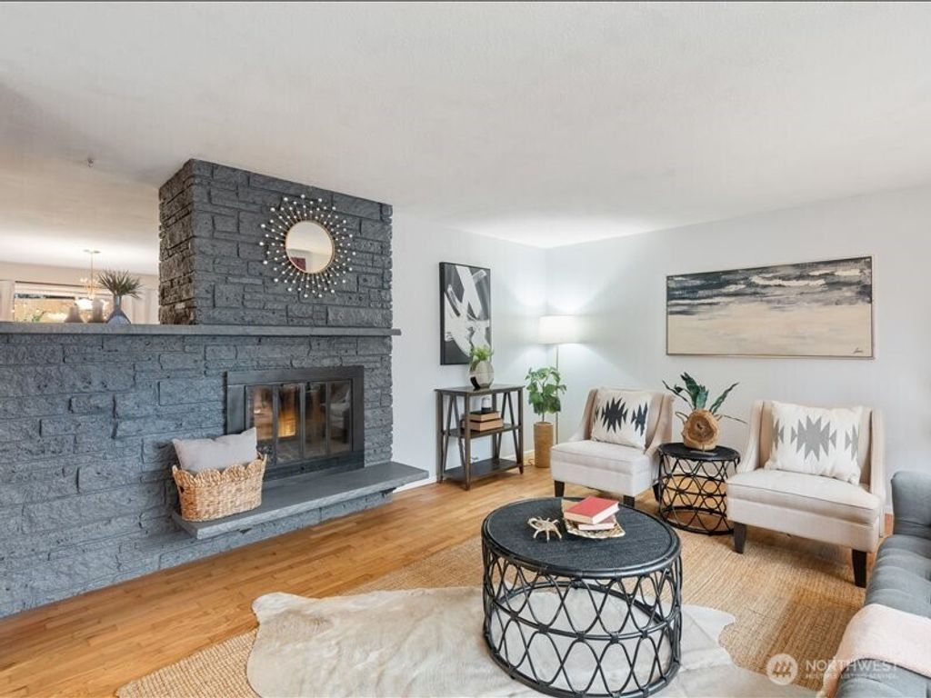 Photo of 6421 S 124th Street, Seattle, WA 98178 (MLS # 2473447)