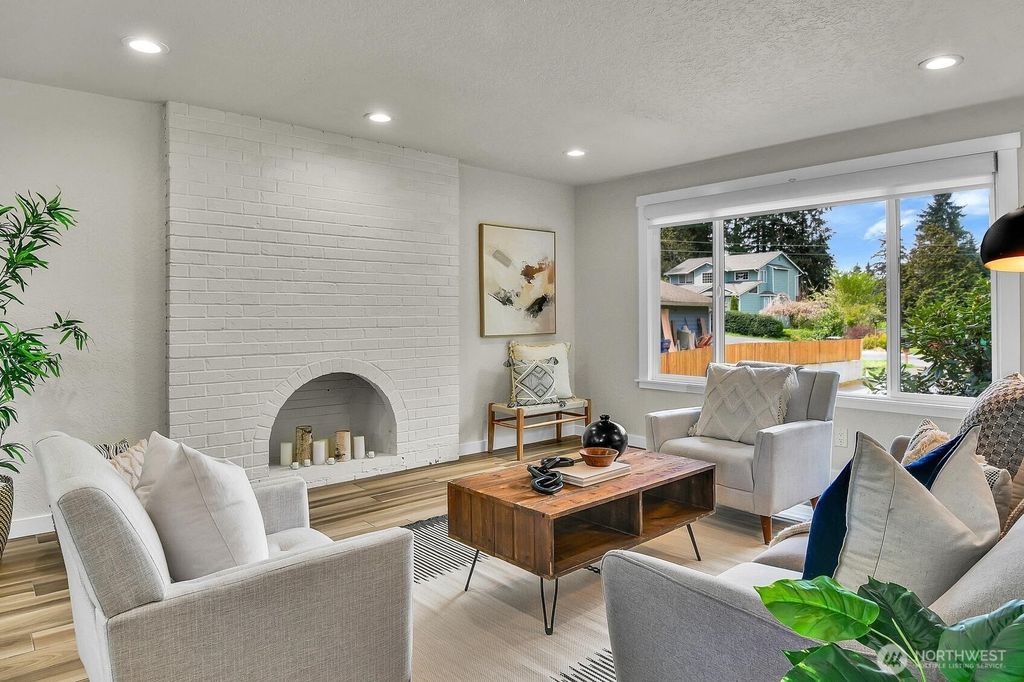 Photo of 21023 46th Avenue SE, Bothell, WA 98021 (MLS # 2509190)