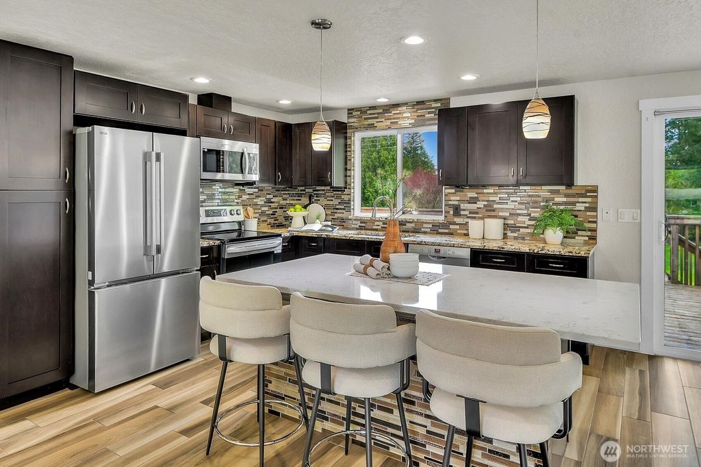 Photo of 21023 46th Avenue SE, Bothell, WA 98021 (MLS # 2509190)