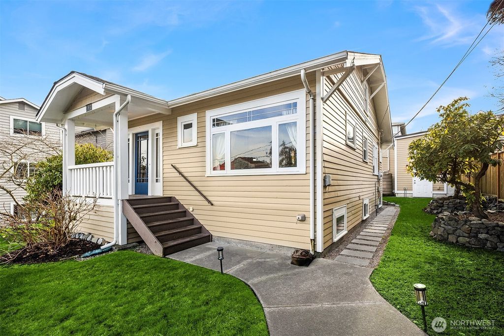 Photo of 349 N 72nd Street, Seattle, WA 98103 (MLS # 2472286)