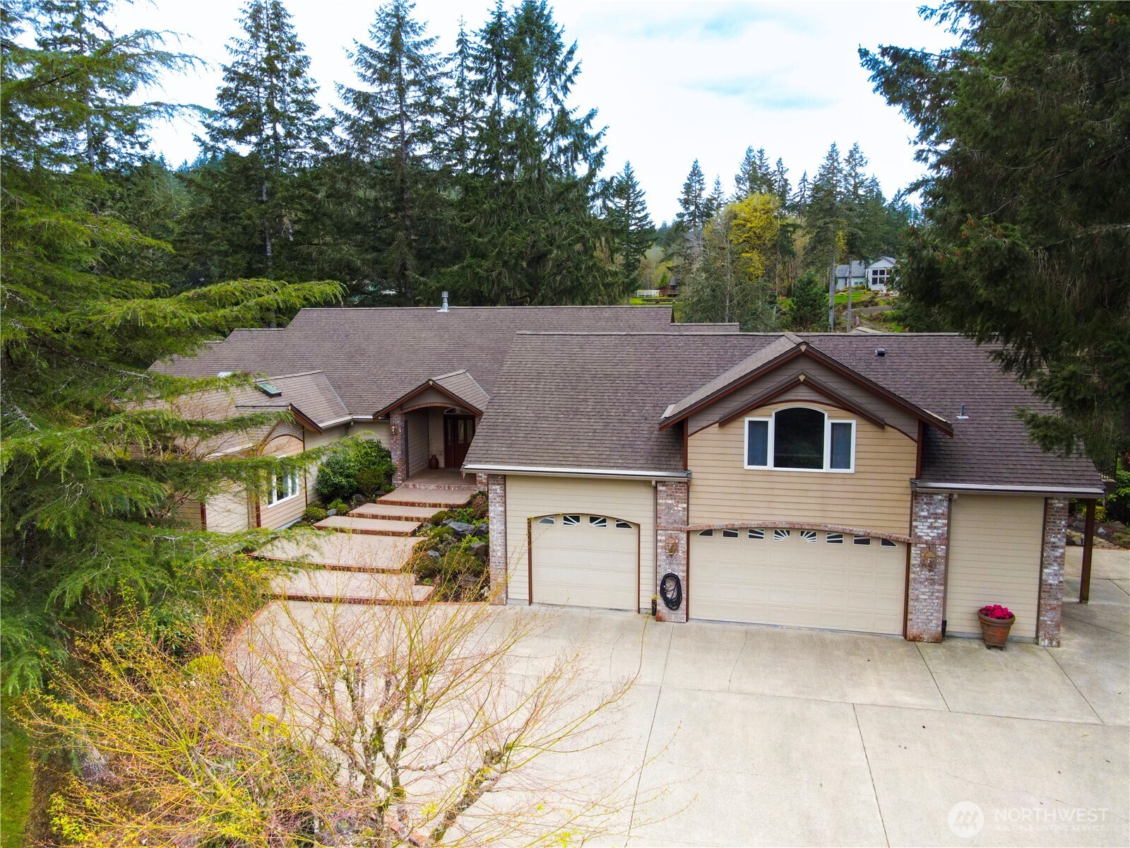 9929 Crosscut Lane SW