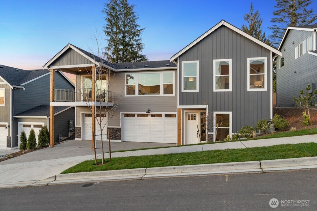 Photo of 8140 73rd Place NE, Marysville, WA 98270 (MLS # 2477754)