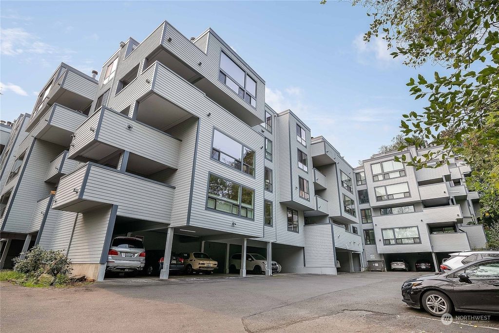 Photo of 2510 W Manor Place #311, Seattle, WA 98199 (MLS # 2353159)