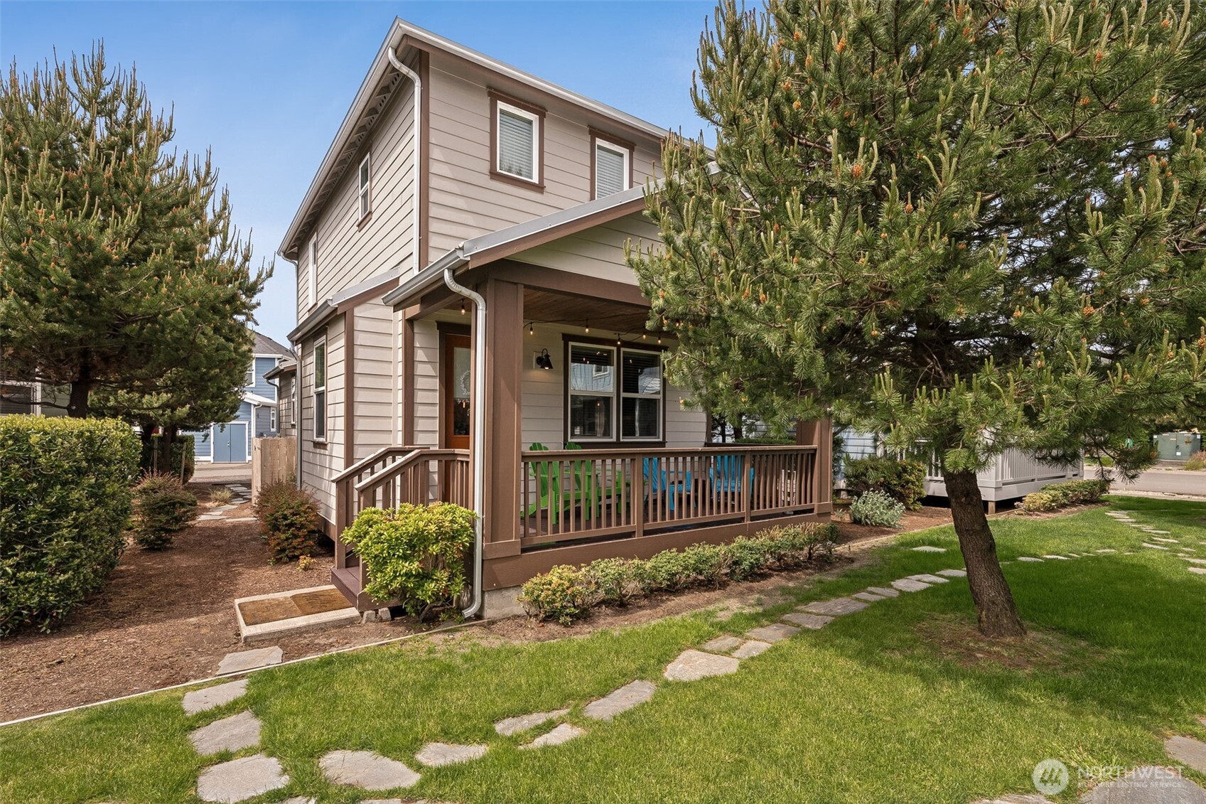 422 Vine Maple Lane SW