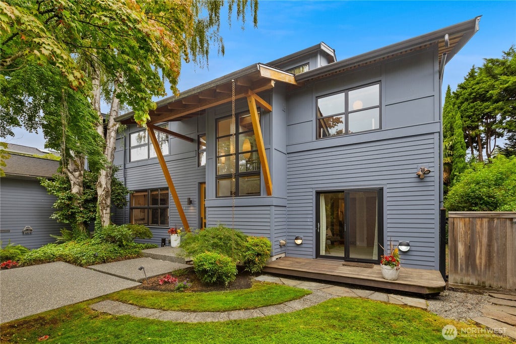 Photo of 2223 39th Avenue E, Seattle, WA 98112 (MLS # 2588533)