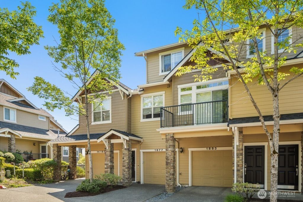 Photo of 1877 16th Lane NE, Issaquah, WA 98029 (MLS # 2475948)