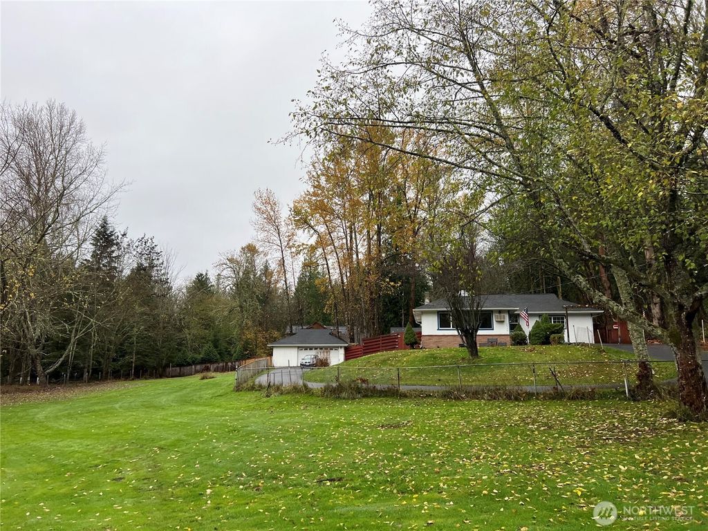 Photo of 20326 SE 24 Street, Sammamish, WA 98075 (MLS # 2454859)