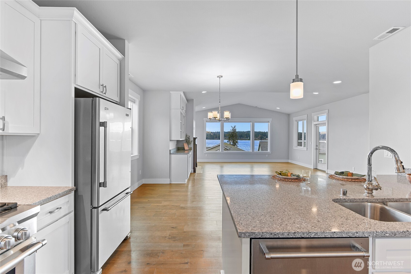 17588 Fjord Drive NE