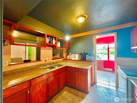 Photo of 4200 Rainier Avenue S, Seattle, WA 98118 (MLS # 2528896)