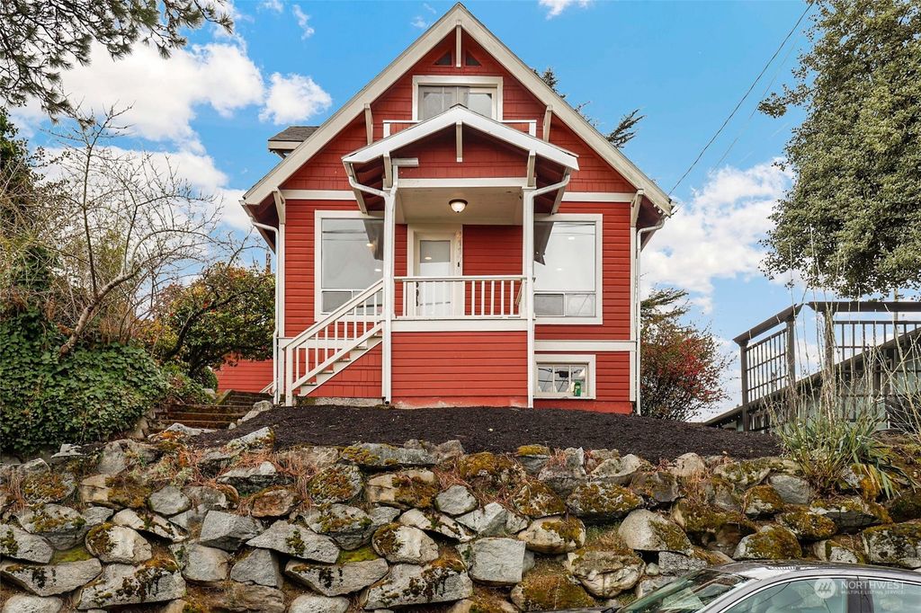 Photo of 4117 34th Avenue S, Seattle, WA 98118 (MLS # 2051925)