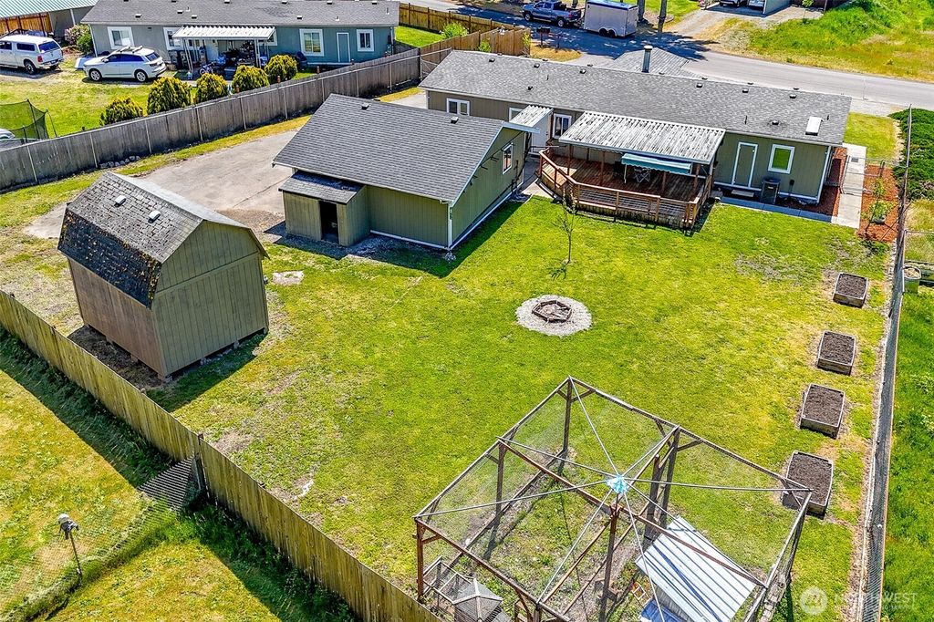 Photo of 1809 154th St S ST, Spanaway, WA 98387 (MLS # 2526528)