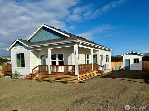1158 Glendale Court SW Ocean Shores WA 98569