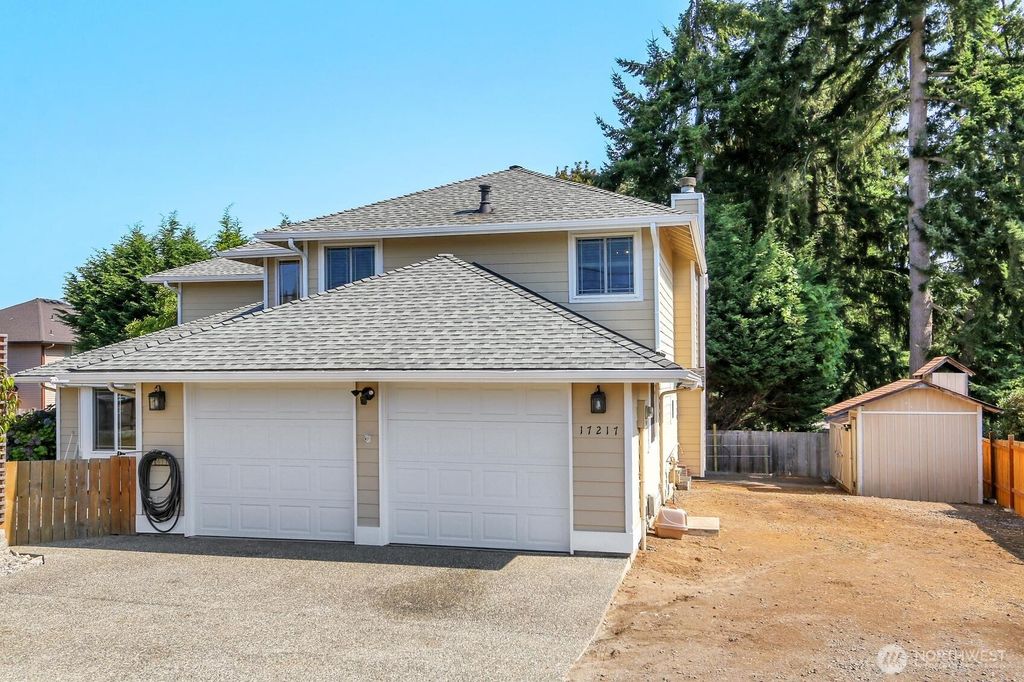 Photo of 17217 Larch Way, Lynnwood, WA 98037 (MLS # 2434142)