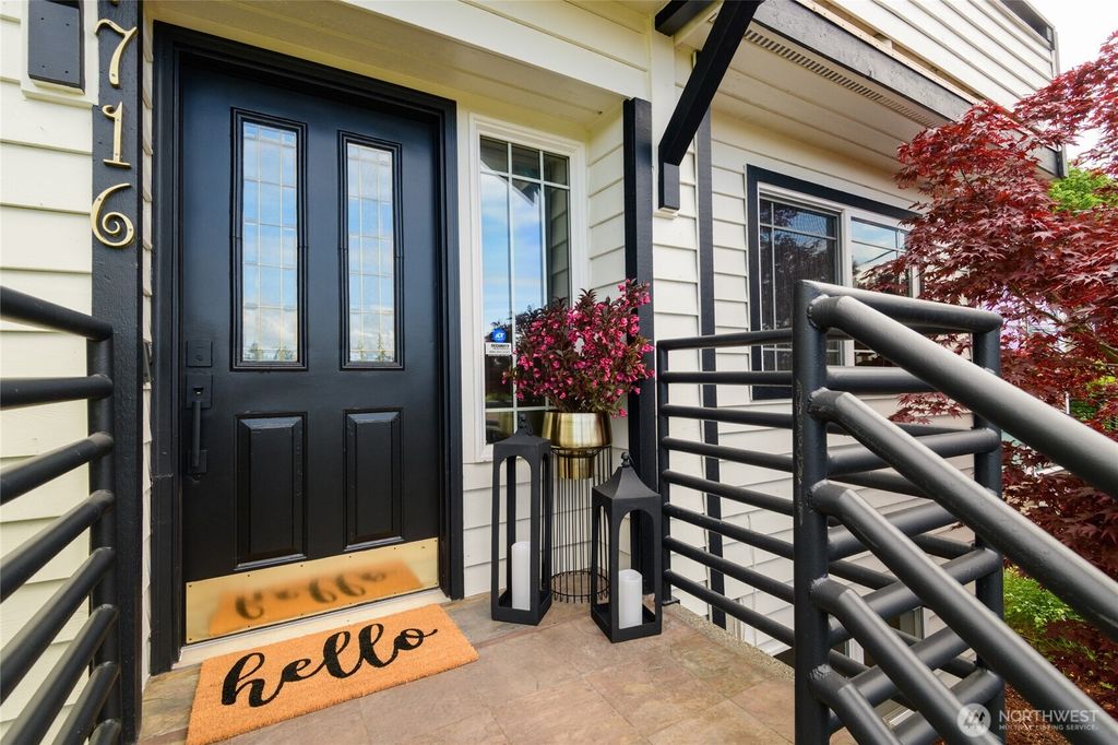 Photo of 7716 45th Avenue SW, Seattle, WA 98136 (MLS # 2382033)