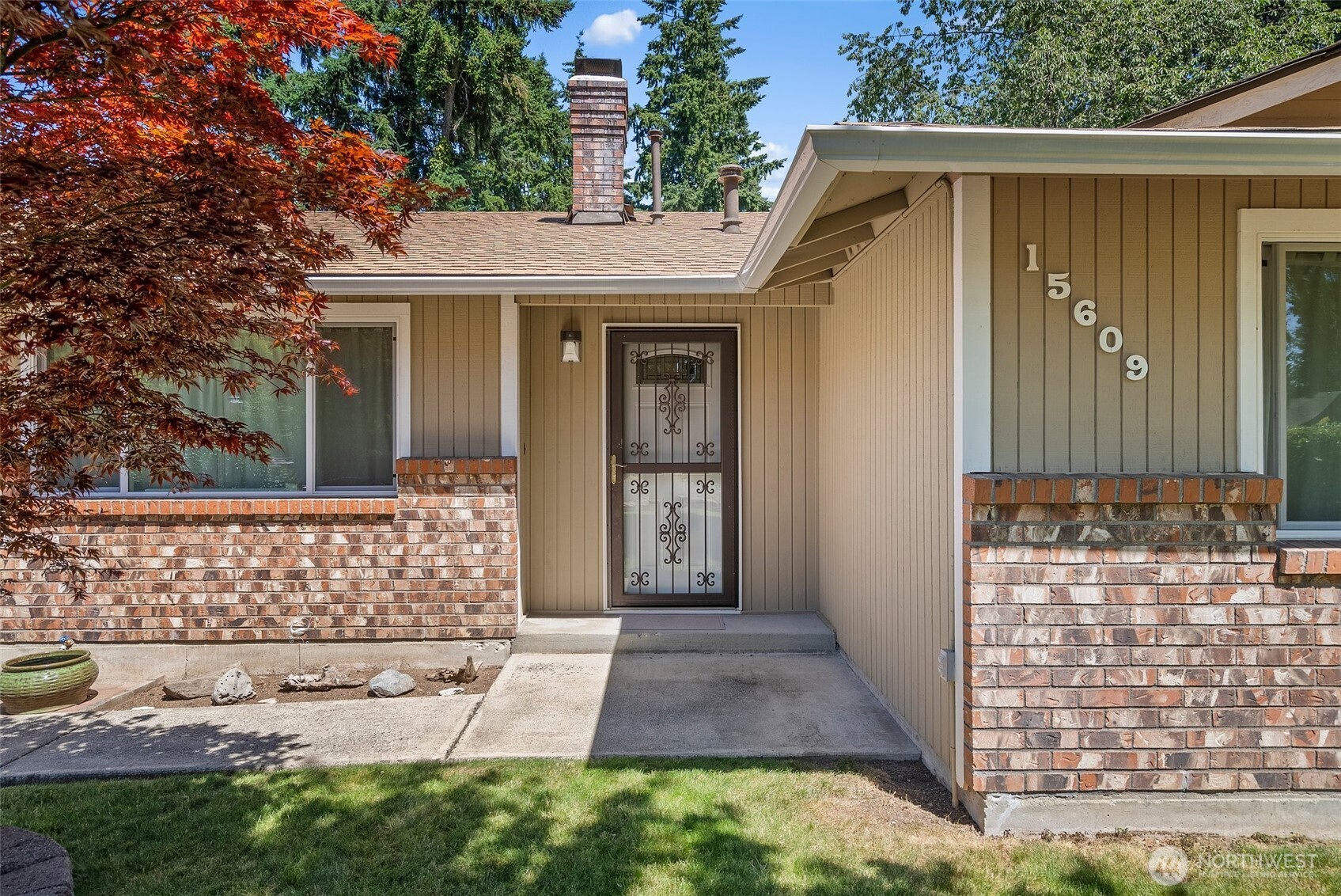 15609 94th Avenue Ct E