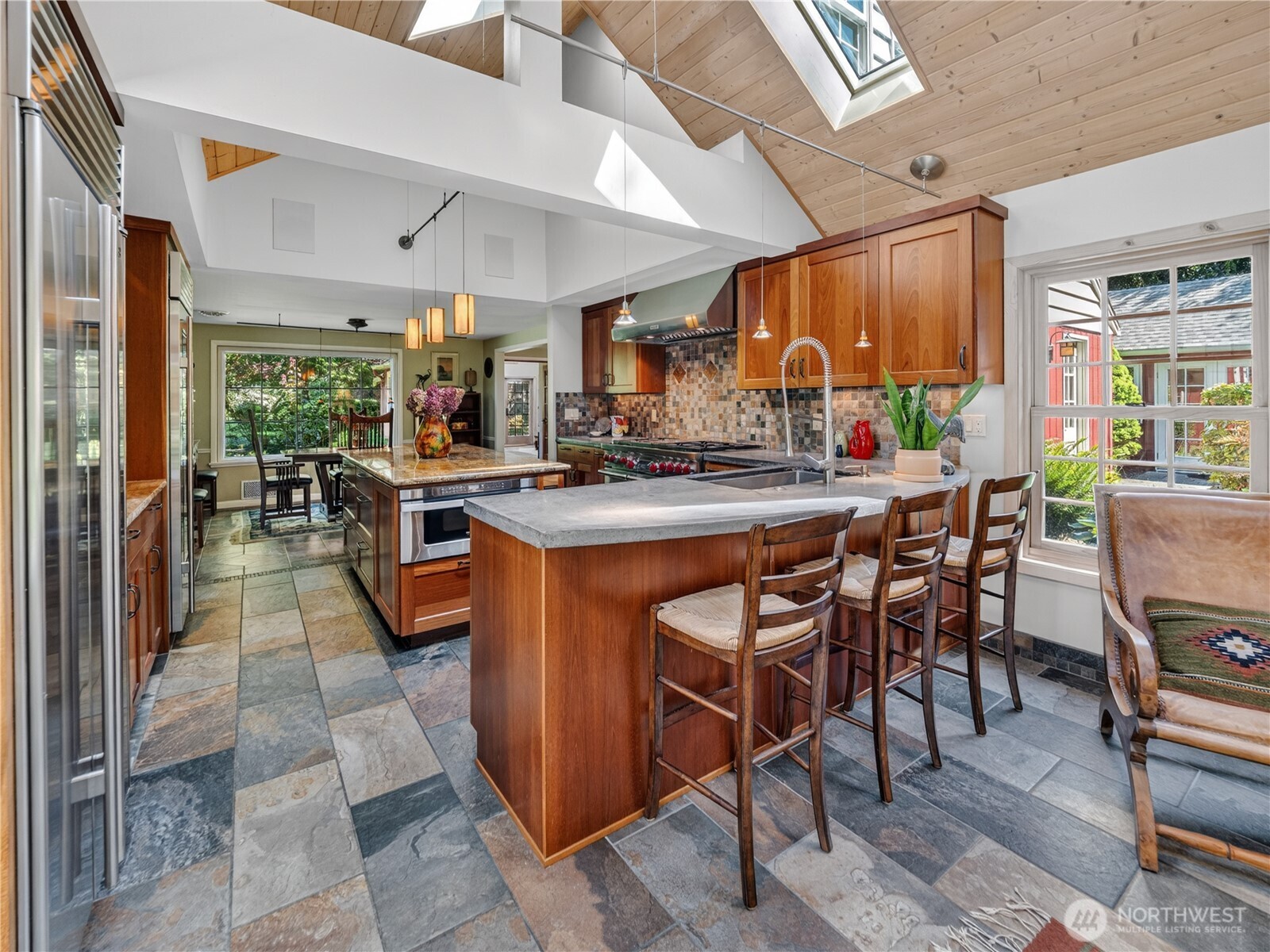 12019 Issaquah-Hobart Road SE