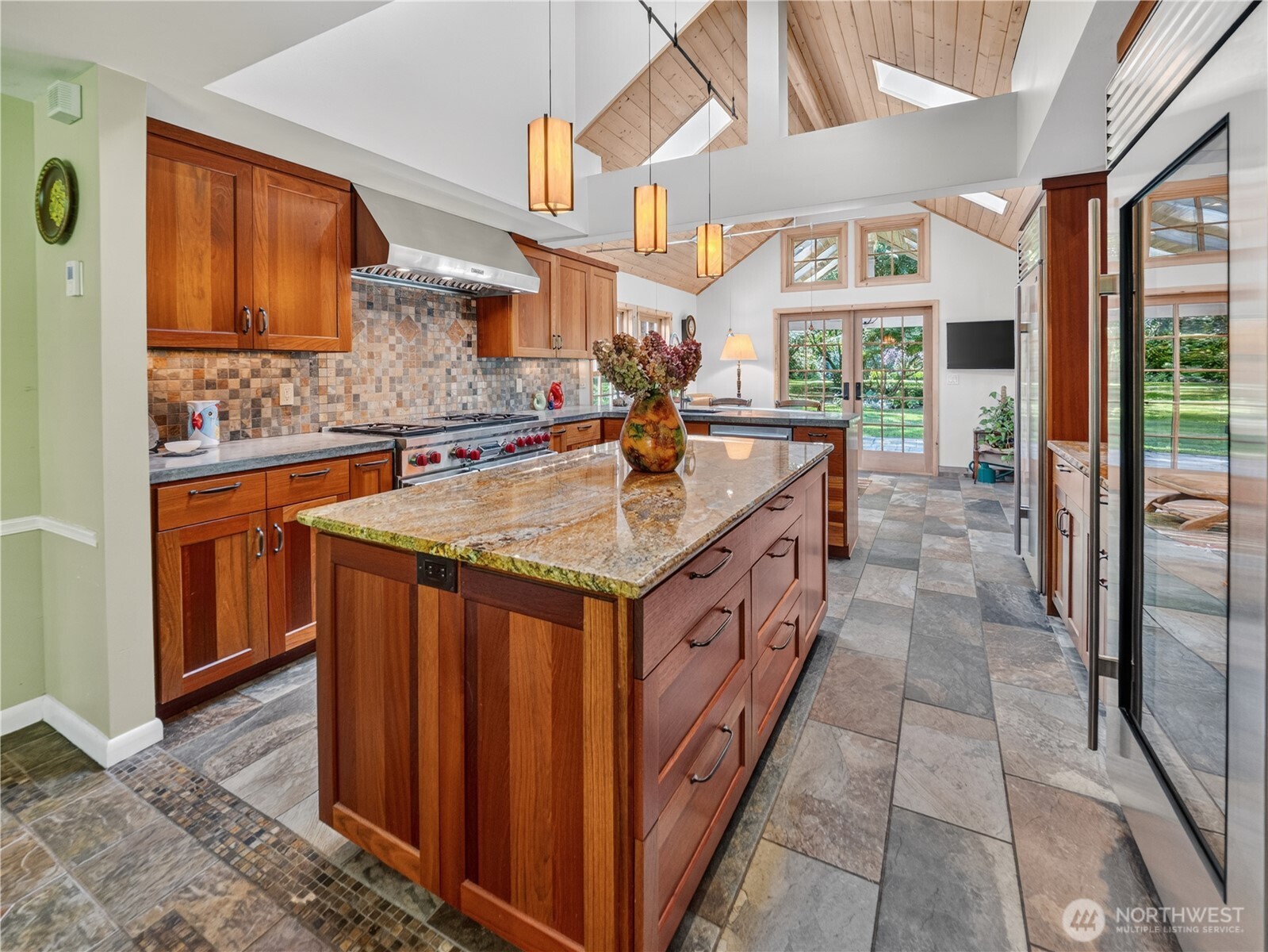 12019 Issaquah-Hobart Road SE