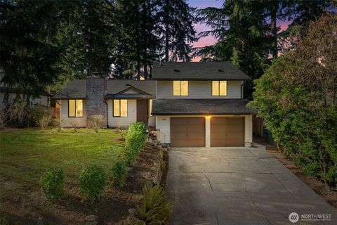 Photo of 32317 2nd Avenue SW, Federal Way, WA 98023 (MLS # 2480807)