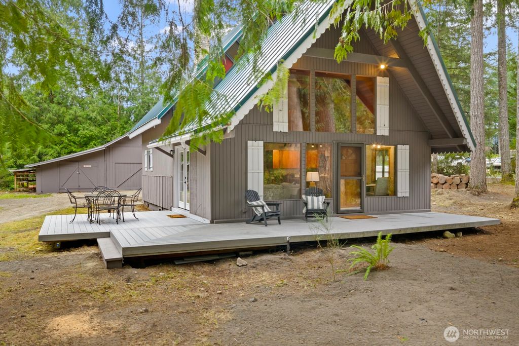 Photo of 12832 464th Avenue SE, North Bend, WA 98045 (MLS # 2428174)