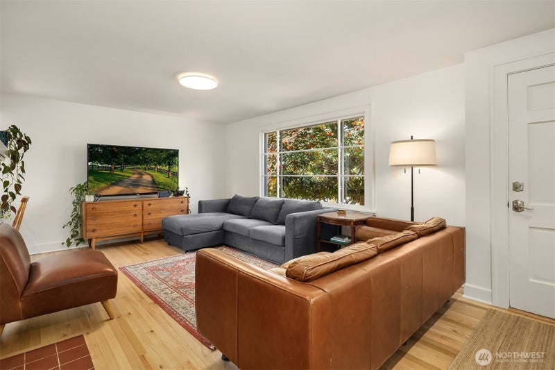 323 NW 83rd Street