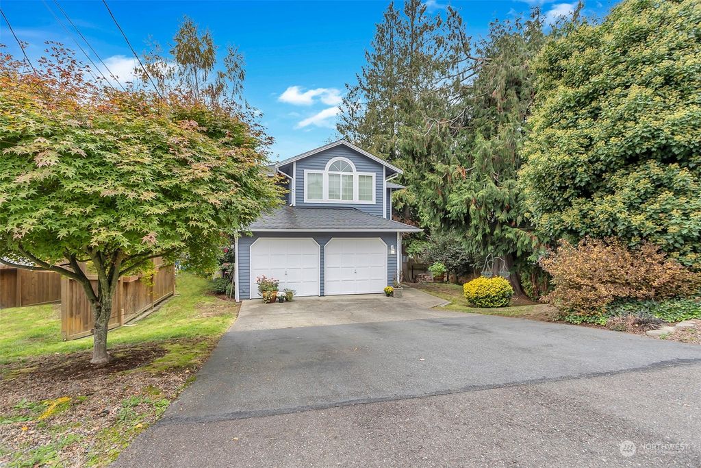 Photo of 32327 5th Avenue, Black Diamond, WA 98010 (MLS # 2305074)