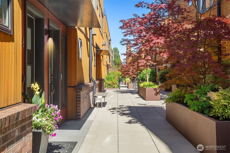 3300 NE 65Th Street 204