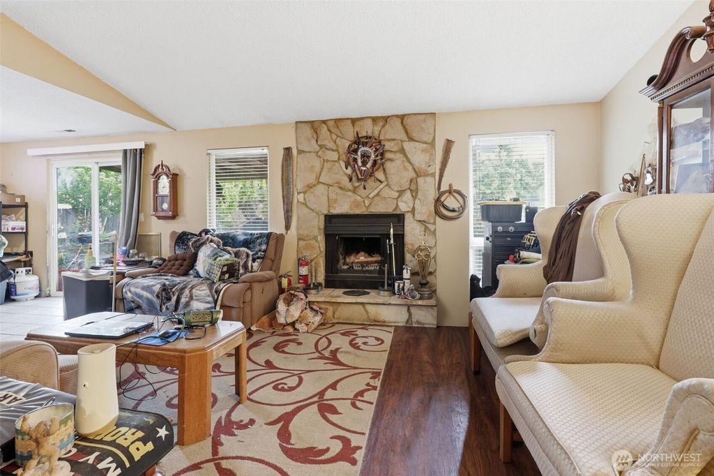 Photo of 5608 NE 38th Street, Vancouver, WA 98661 (MLS # 2526630)