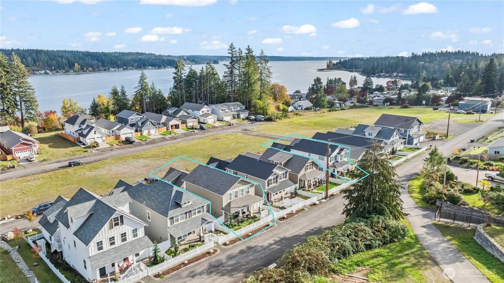Photo of 6030 E Compass Lane, Allyn, WA 98524 (MLS # 2442448)