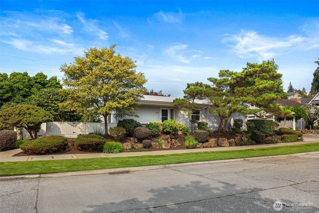 Photo of 4100 NE Surber Drive, Seattle, WA 98105 (MLS # 2431665)