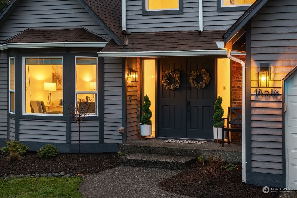 Photo of 18516 71st Avenue W, Lynnwood, WA 98037 (MLS # 2190056)