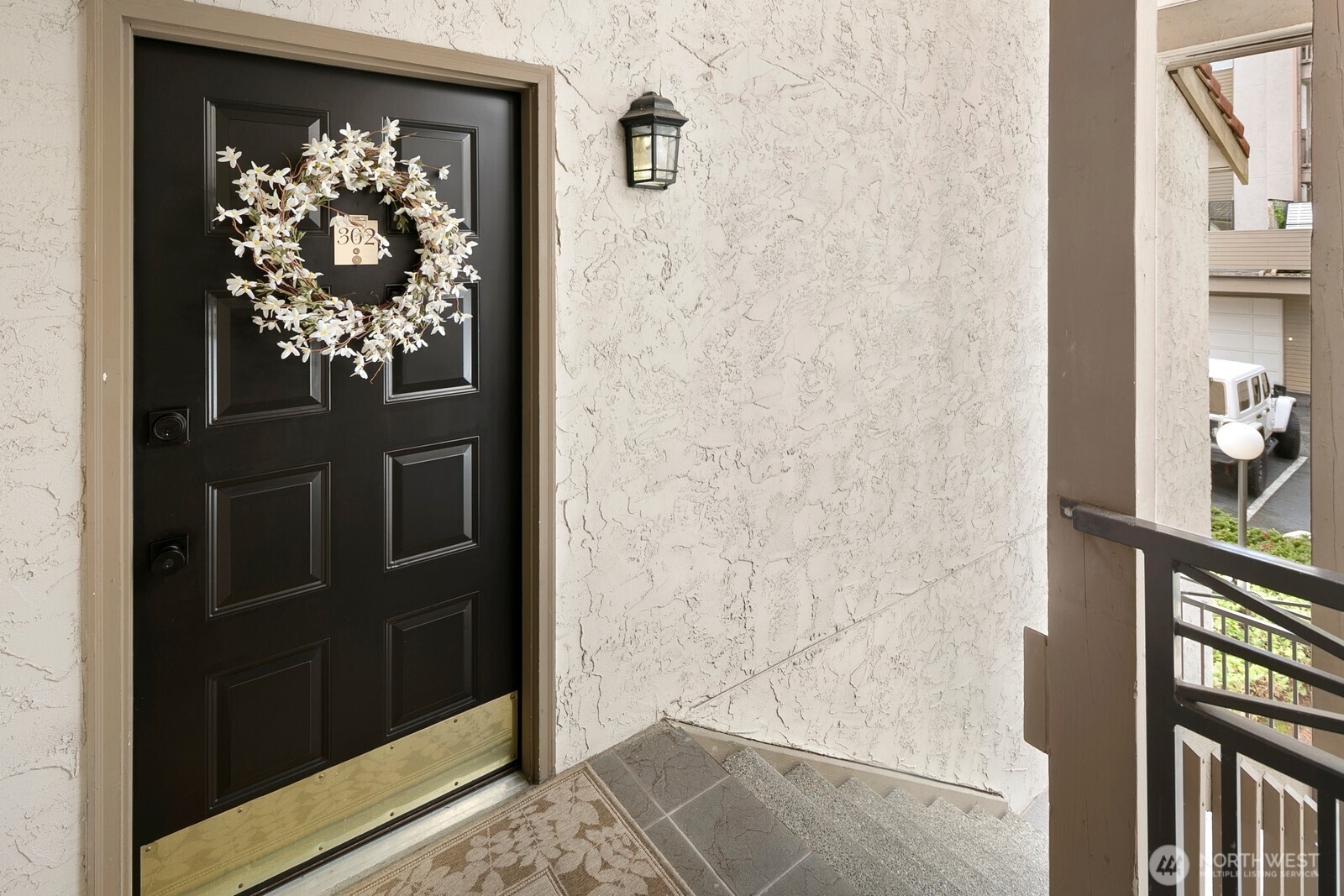 10508 NE 32nd Place G302