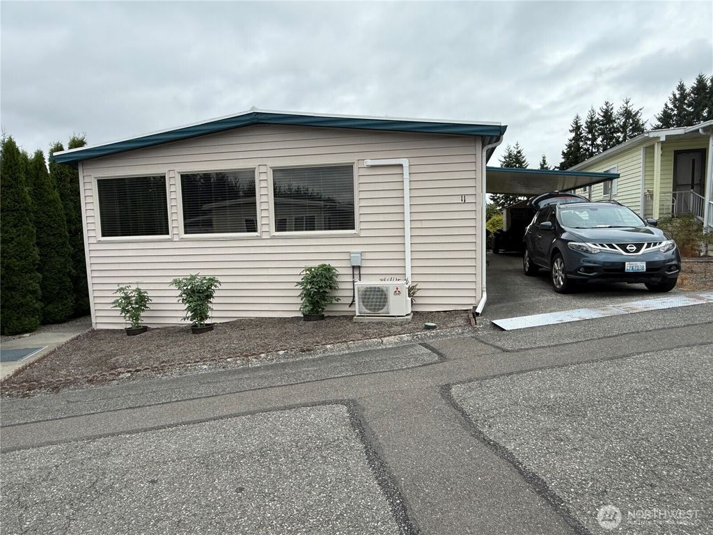 Photo of 1415 84th Street SE #11, Everett, WA 98208 (MLS # 2416446)