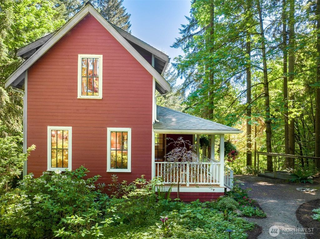 Photo of 7026 Island Center Road NE, Bainbridge Island, WA 98110 (MLS # 2529538)