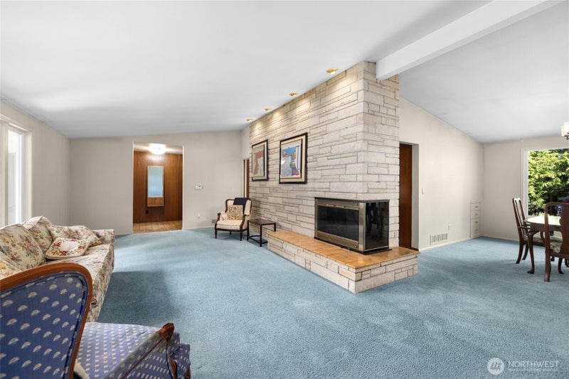 300 Claremont Place