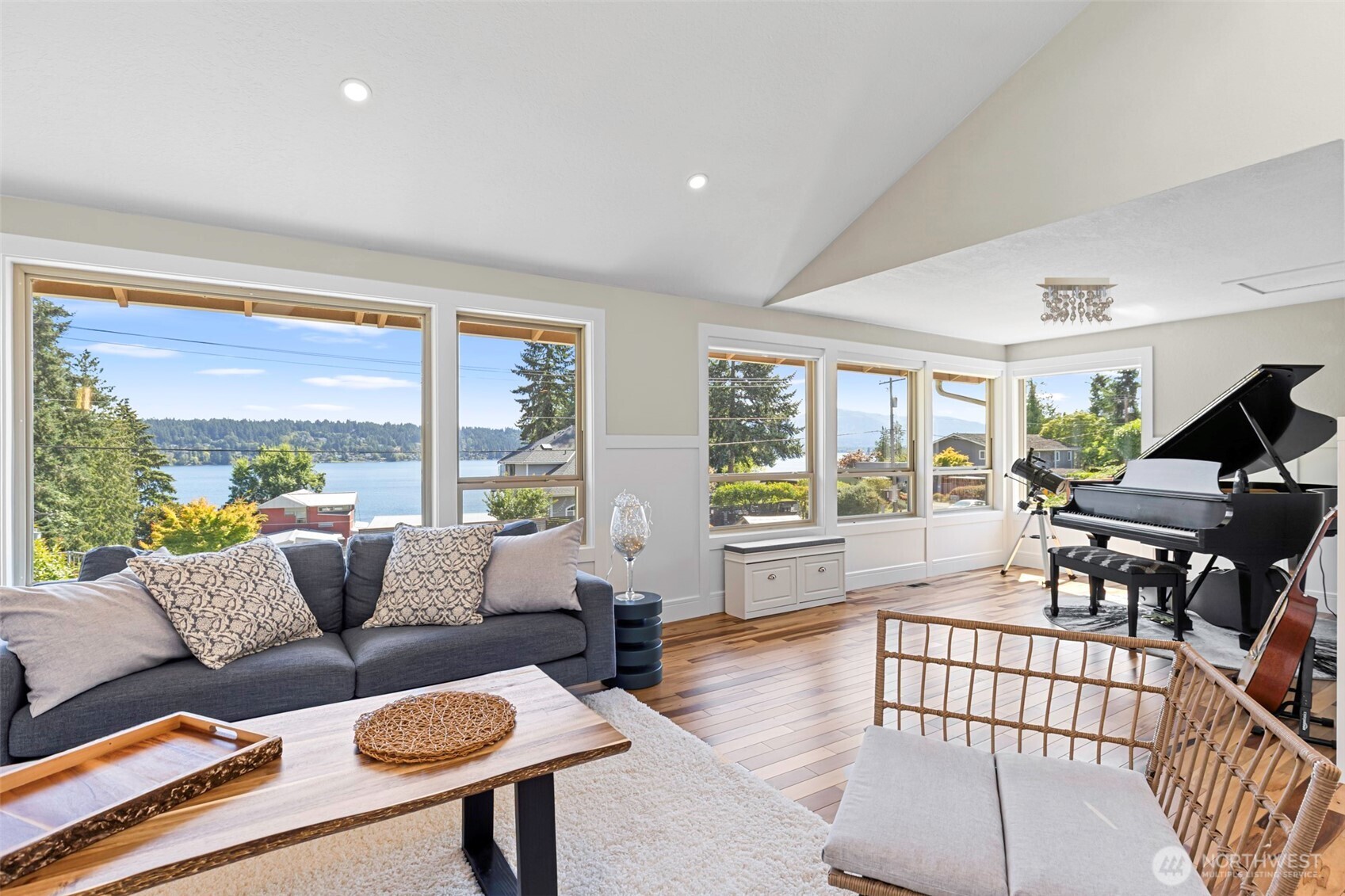 2500 171st Avenue SE