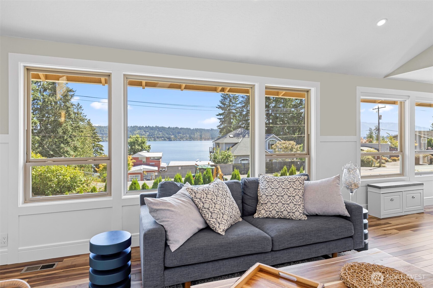 2500 171st Avenue SE