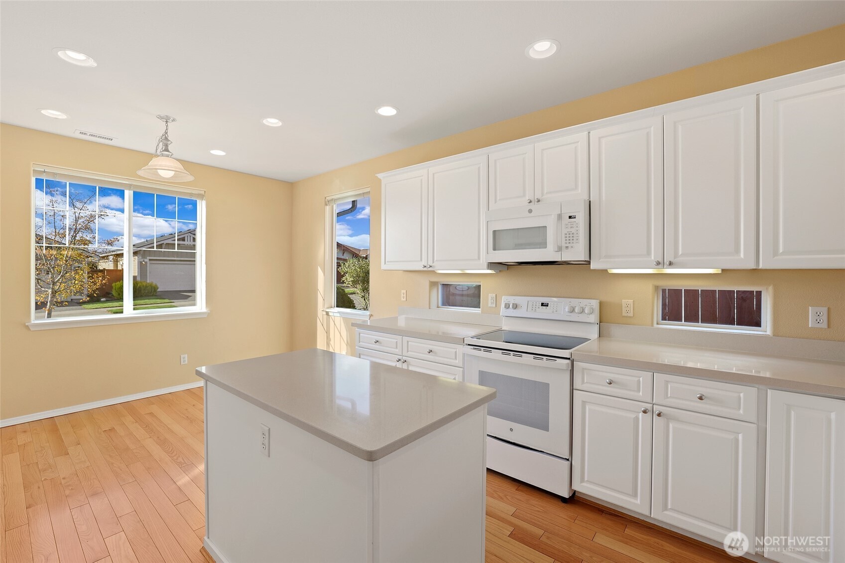 4316 Harstene Street NE