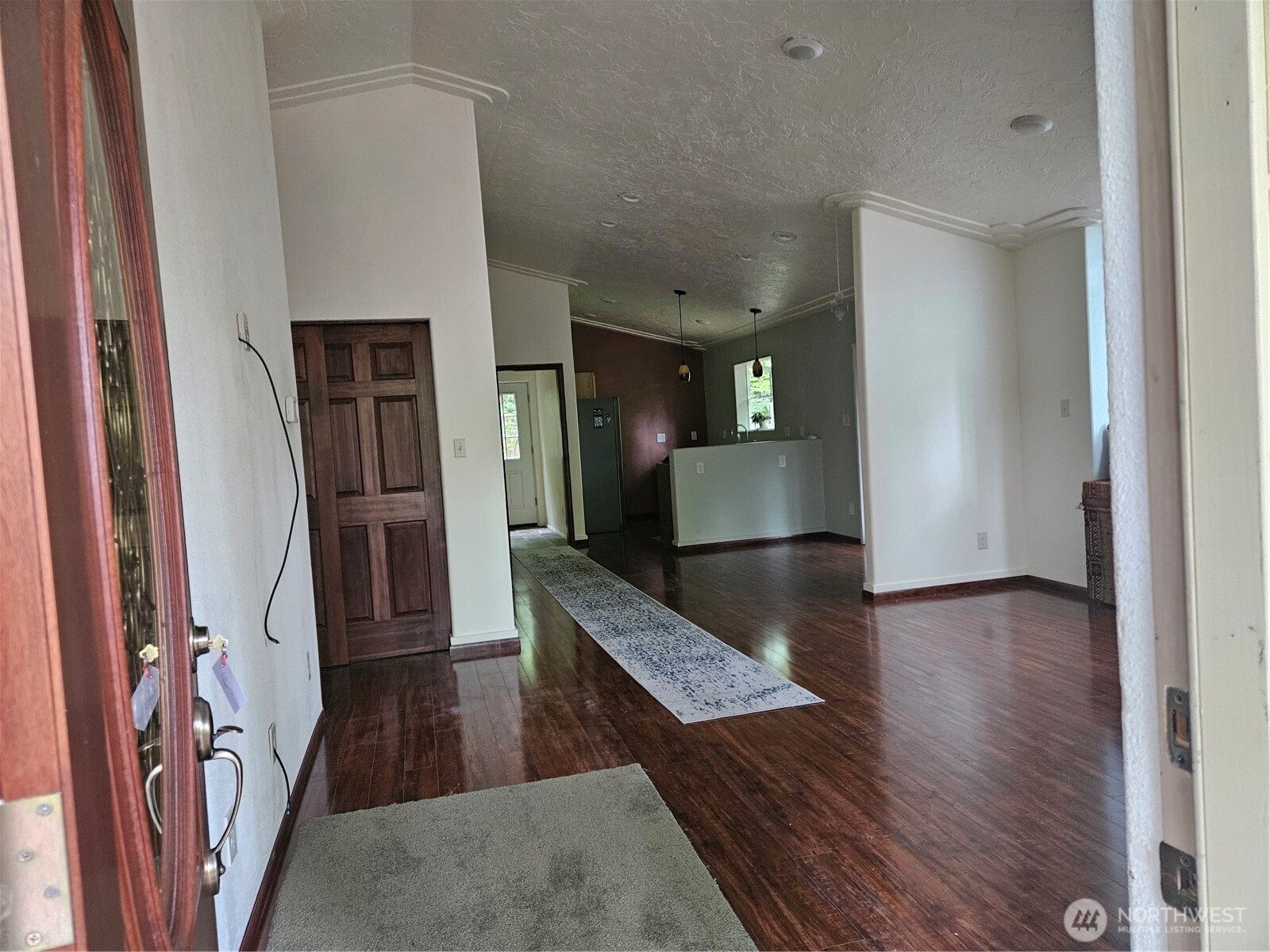 521 N Fairway Drive W