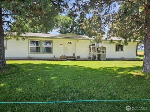 Photo of 2510 Highway 281 N, Quincy, WA 98848 (MLS # 2530764)