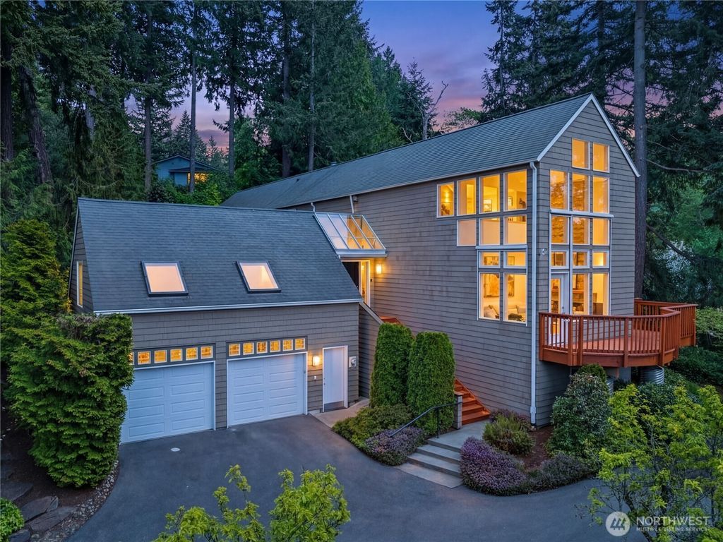 Photo of 7393 Braemar Drive, Edmonds, WA 98026 (MLS # 2519789)