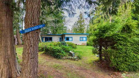 Photo of 2224 Ross Road, Point Roberts, WA 98281 (MLS # 2478294)