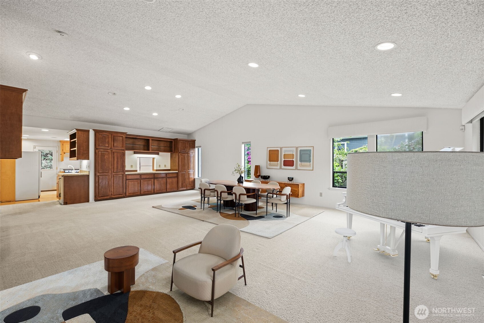 11207 Lake Steilacoom Drive SW