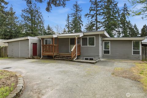 1429 S 132nd Street Burien WA 98168